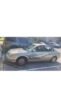 Photo 1 of 9 of 2005 Hyundai Elantra GT